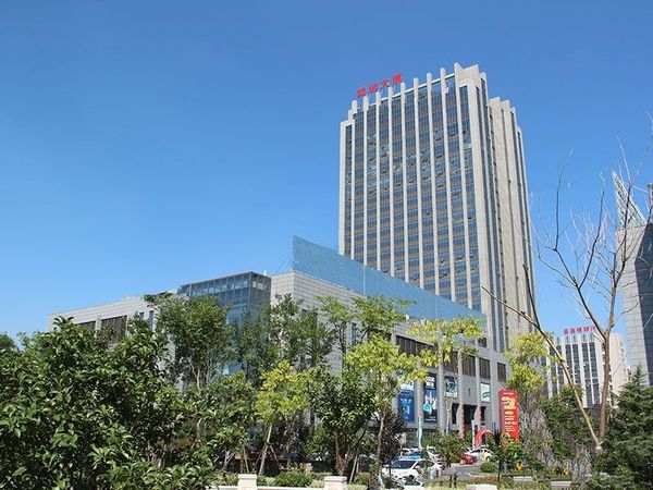 鸿运晶座